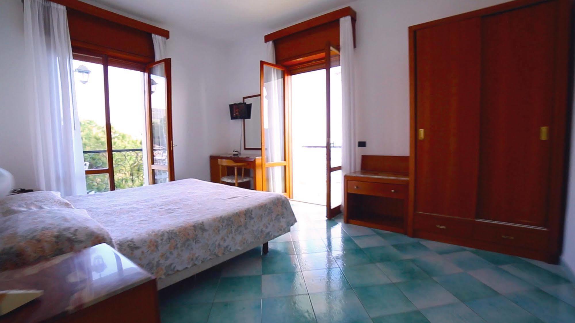 Grand Hotel Ischia Lido Εξωτερικό φωτογραφία